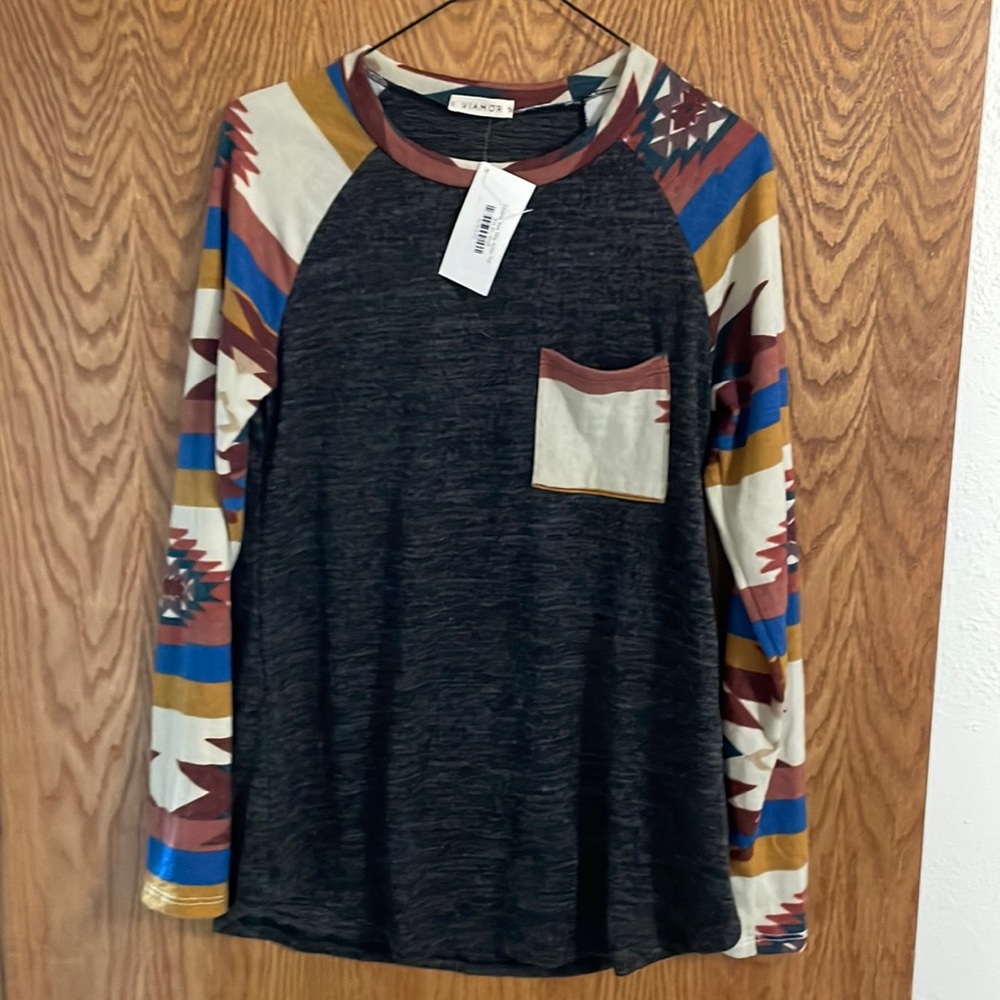 Viamor Aztec top
